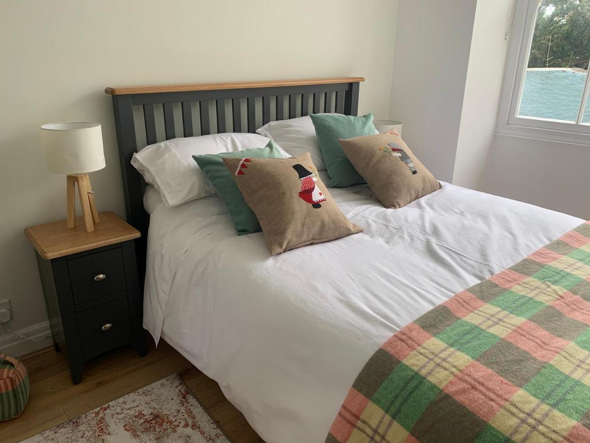 Beautiful Flat With Harbour Views 텐비 외부 사진